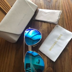 Michael Kors Sunglasses with case